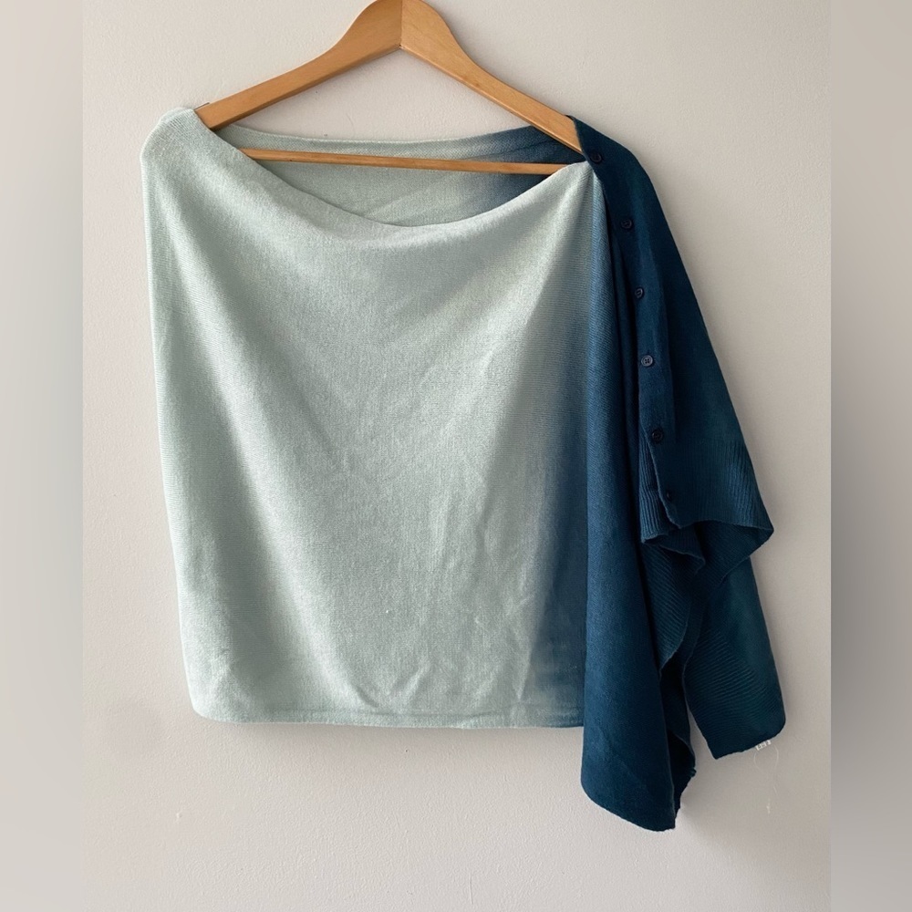 Dip-Dye Poncho Scarf - Picture 5 of 10